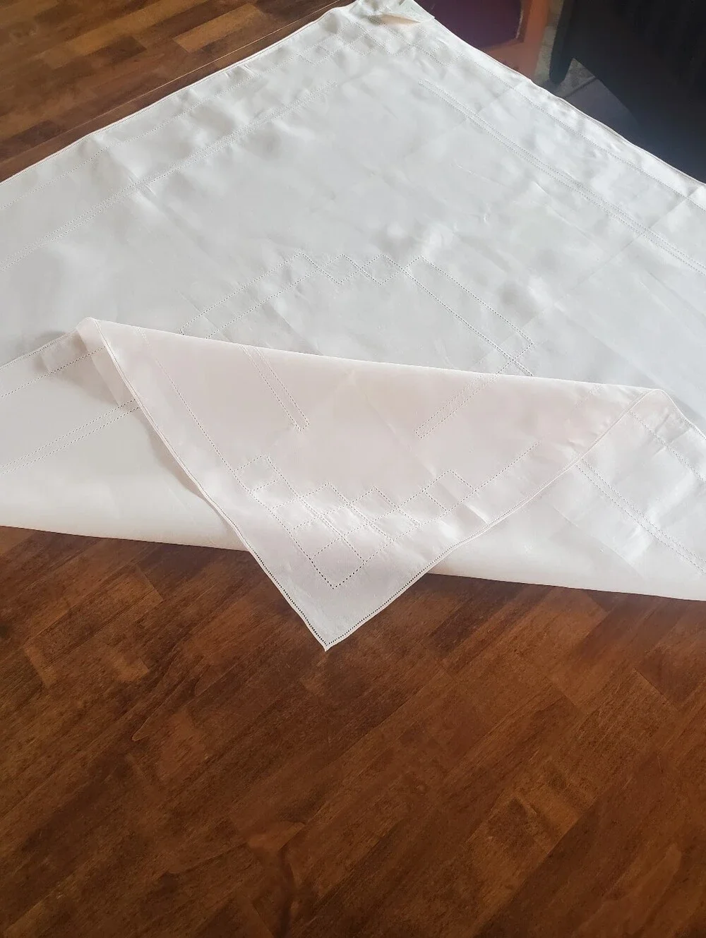 Vintage Pale Pink Open Work Hemstitched Linen Tablecloth 40